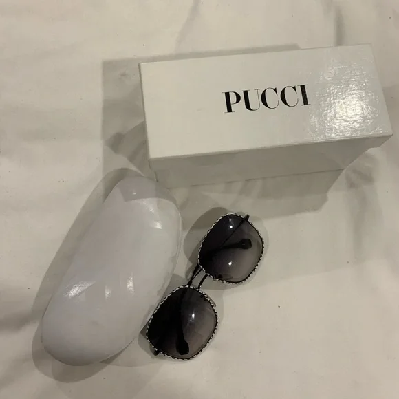 Pucci 🕶 - Picture 8 of 8